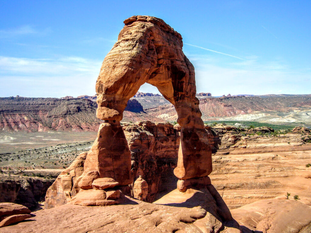 Delicate Arch -- Moab Destination Guide
